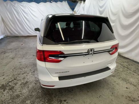 Used 2023 Honda Odyssey Touring image 7