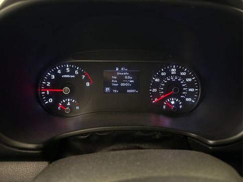 Used 2020 Kia Soul EX FWD image 34
