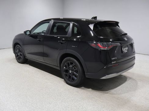 Used 2024 Honda HR-V Sport image 4