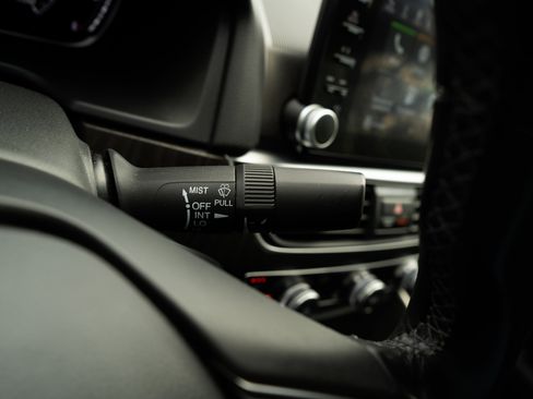 Used 2020 Honda Accord EX-L image 24