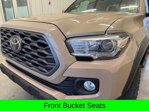 Used 2020 Toyota Tacoma TRD Off-Road image 11