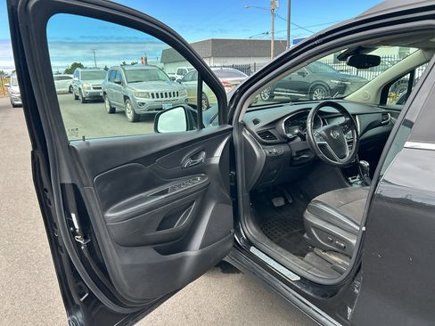Used 2019 Buick Encore Preferred AWD/4WD image 14