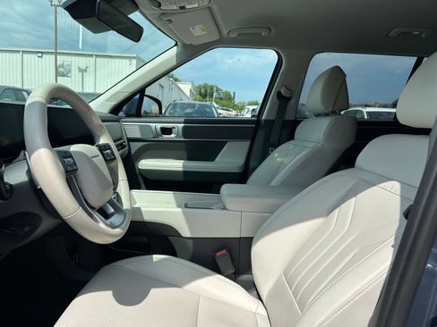 Used 2026 Hyundai Santa Fe SEL FWD image 19