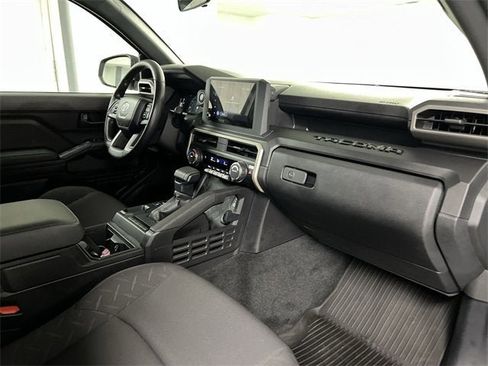 Used 2024 Toyota Tacoma SR image 27