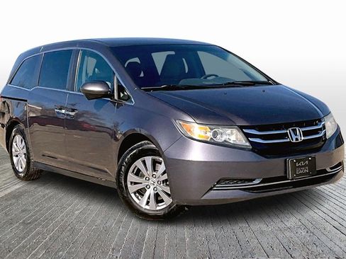 Used 2016 Honda Odyssey SE image 11