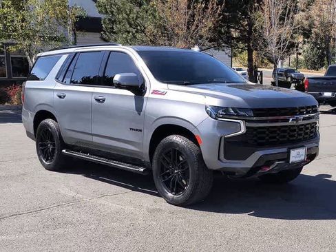 Used 2022 Chevrolet Tahoe Z71 w/ Z71 Off-Road Package AWD/4WD image 3