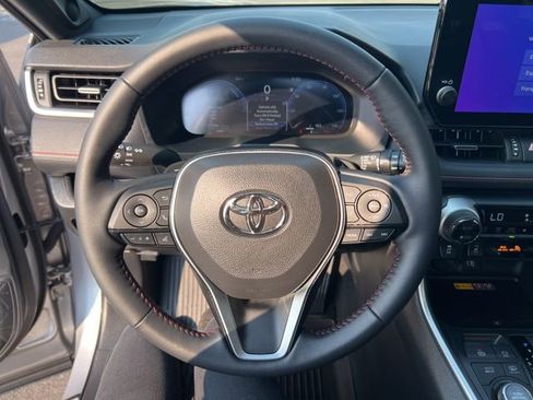 Used 2025 Toyota RAV4 XSE image 20
