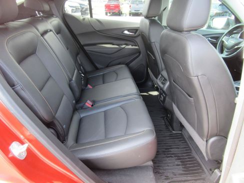 Used 2020 Chevrolet Equinox Premier FWD image 32