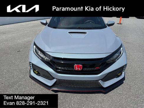 Used 2019 Honda Civic Type R image 2