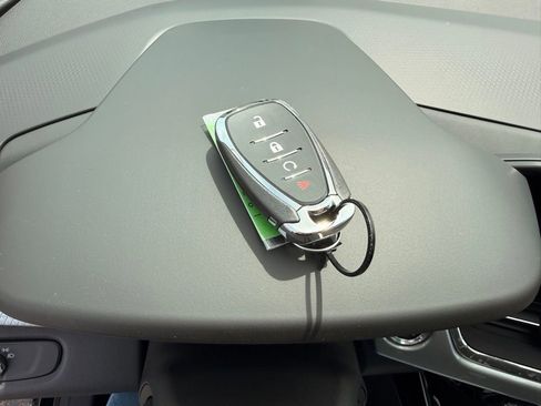 New 2026 Chevrolet Trax LT FWD image 35