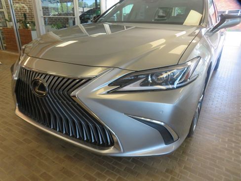 Used 2021 Lexus ES 350 w/ Premium Package FWD image 60