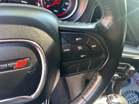 Used 2022 Dodge Charger SXT w/ Leather Interior Group RWD image 24