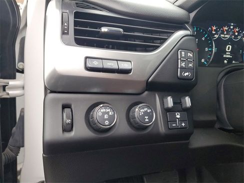 Used 2019 Chevrolet Tahoe Premier w/ Premier Plus Edition image 20