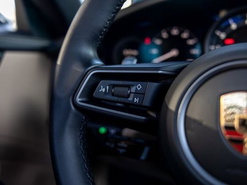 Certified 2024 Porsche 911 Targa 4S image 33