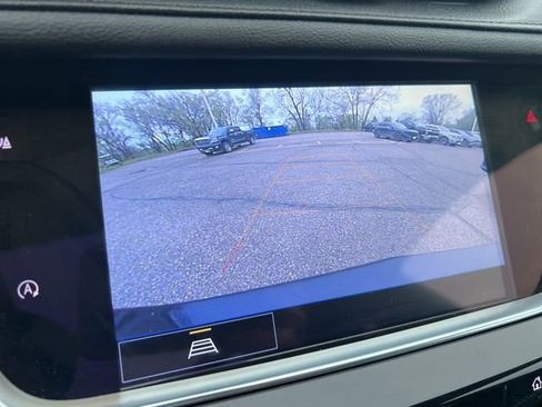 Used 2022 Cadillac XT5 Premium Luxury AWD/4WD image 13
