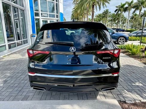 Used 2023 Acura MDX SH-AWD image 5