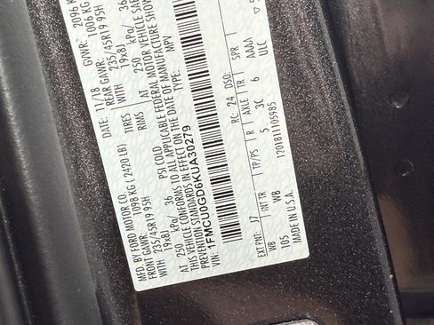 Certified 2019 Ford Escape SE FWD image 30