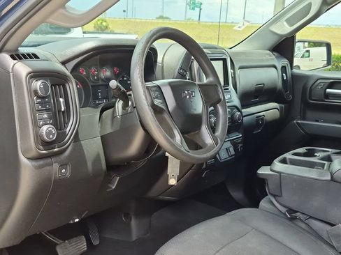 Used 2019 Chevrolet Silverado 1500 Custom Trail Boss AWD/4WD image 10