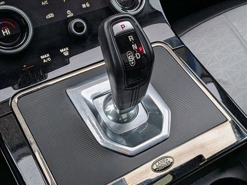 Used 2022 Land Rover Range Rover Evoque HST image 12