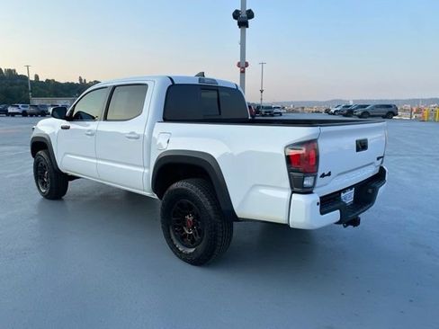 Certified 2019 Toyota Tacoma TRD Pro AWD/4WD image 7