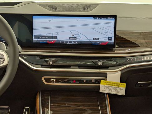 New 2026 BMW X5 xDrive40i w/ M Sport Package image 25