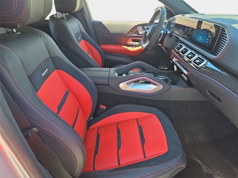 Used 2025 Mercedes-Benz GLE 63 AMG S image 12