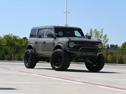 Used 2026 Ford Bronco Big Bend AWD/4WD image 2