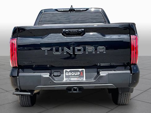 Used 2025 Toyota Tundra Limited AWD/4WD image 5
