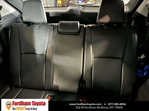 Certified 2025 Toyota Highlander XLE AWD/4WD image 17