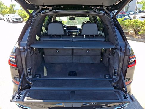 Used 2025 BMW X7 xDrive40i w/ Executive Package AWD/4WD image 30