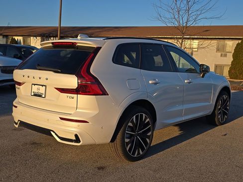 New 2026 Volvo XC60 T8 Ultra w/ Climate Package AWD/4WD image 5