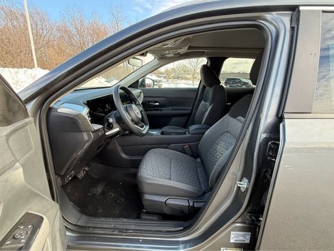 New 2026 Nissan Kicks SV w/ SV Premium Package AWD/4WD image 13