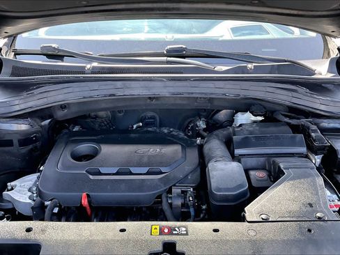 Used 2020 Hyundai Santa Fe Limited FWD image 30
