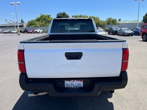 Used 2025 Toyota Tacoma SR RWD image 7