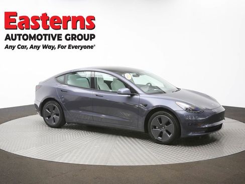 Used 2023 Tesla Model 3 Standard Range image 46