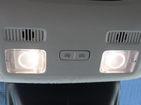 Used 2024 Ford Transit 350 XLT RWD image 33