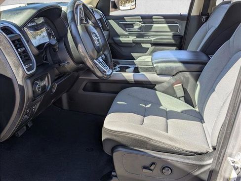 Used 2019 RAM 1500 Big Horn image 8