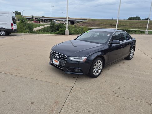 Used 2013 Audi A4 2.0T Premium w/ Convenience Pkg AWD/4WD image 9