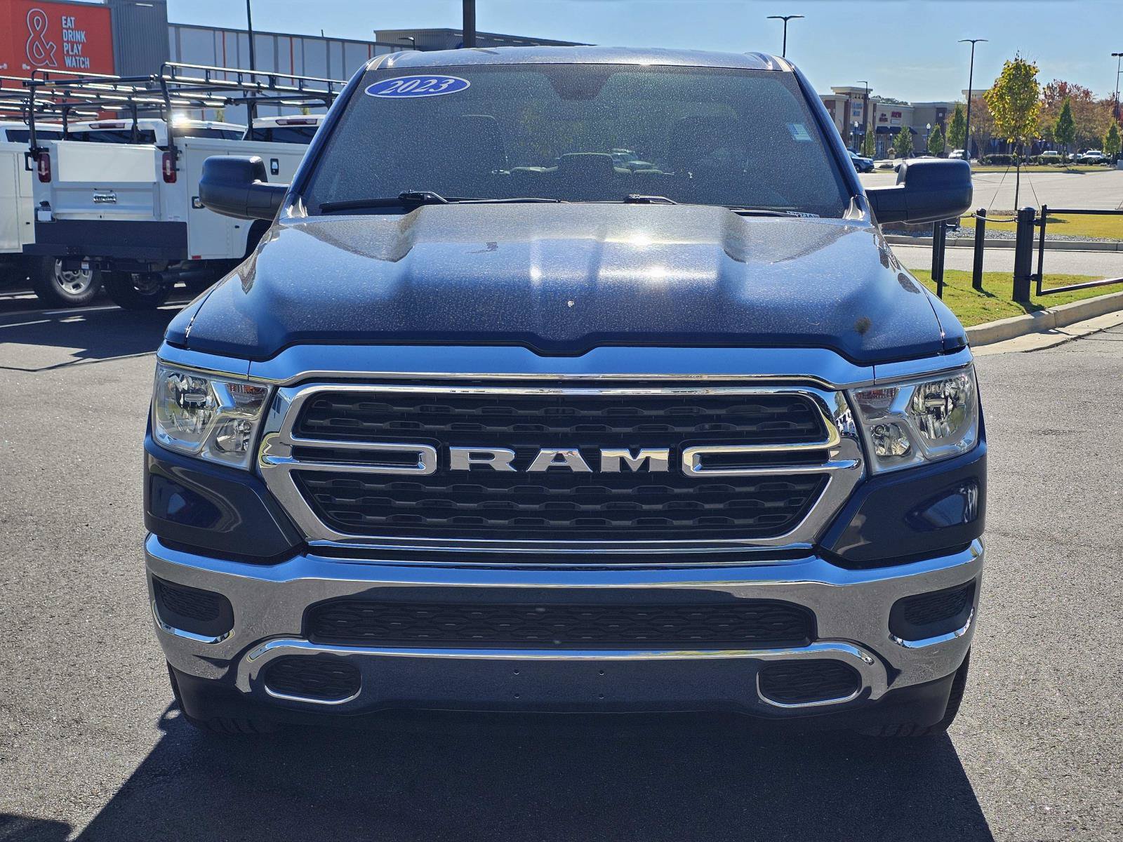 Used 2023 RAM 1500 Big Horn AWD/4WD image 3