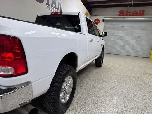 Used 2017 RAM 2500 SLT AWD/4WD image 46