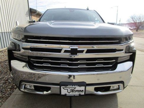 Used 2021 Chevrolet Silverado 1500 LTZ w/ LTZ Premium Package image 2