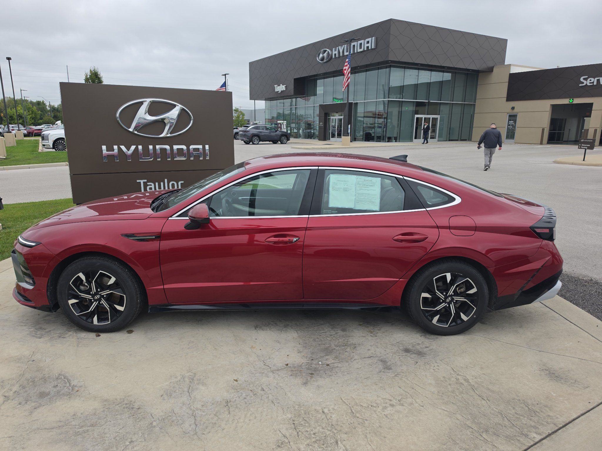 Used 2024 Hyundai Sonata SEL FWD image 8
