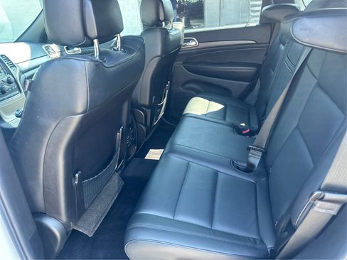 Used 2015 Jeep Grand Cherokee Laredo w/ Quick Order Package 23E image 13