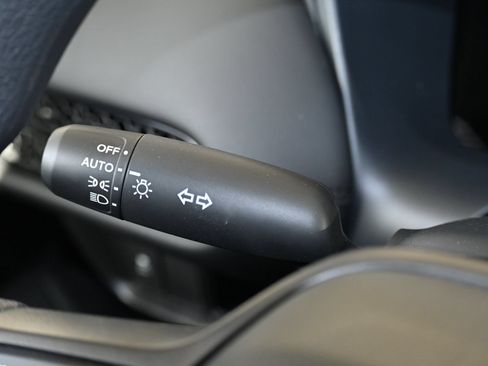 New 2026 Honda HR-V LX image 25