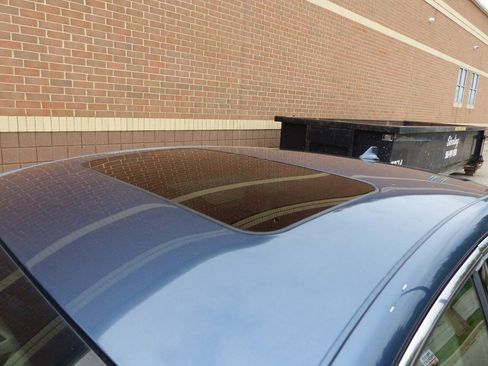 Used 2019 Ford Fusion SEL FWD image 16