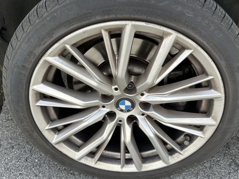 Certified 2023 BMW 330i xDrive Sedan w/ Premium Package AWD/4WD image 14