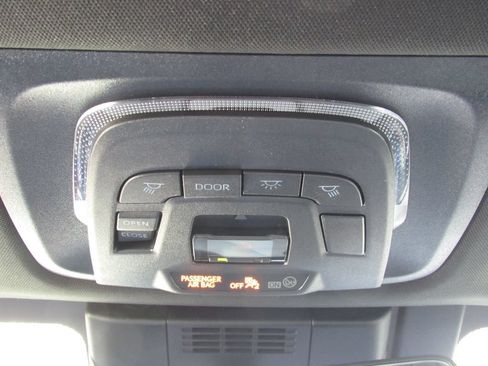 Certified 2023 Toyota bZ4X AWD image 28