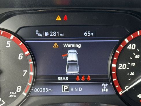 Used 2021 Nissan Titan PRO-4X w/ Pro-4x Convenience Package image 15