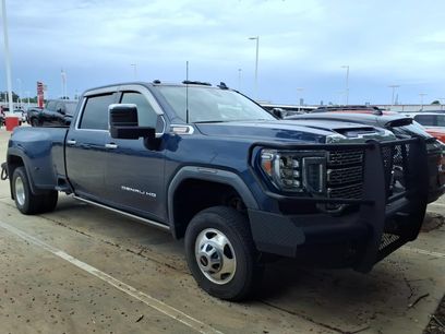Used 2021 GMC Sierra 3500 Denali w/ Denali Ultimate Package
