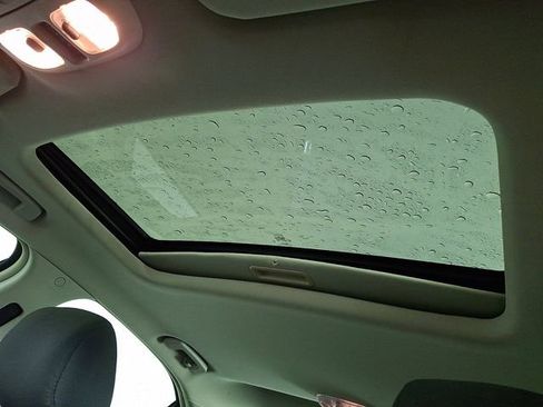 Used 2012 Ford Fusion SE image 15